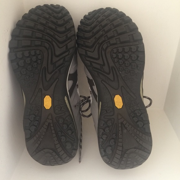 WIDE WIDTH MERRELL Walking Shoes - Picture 6 of 6